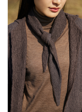 Say Ya【卓】80支精纺羊绒千浪褶手缝三角小巾 搭配/设计