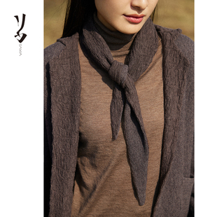 搭配 Say 80支精纺羊绒千浪褶手缝三角小巾 卓 设计