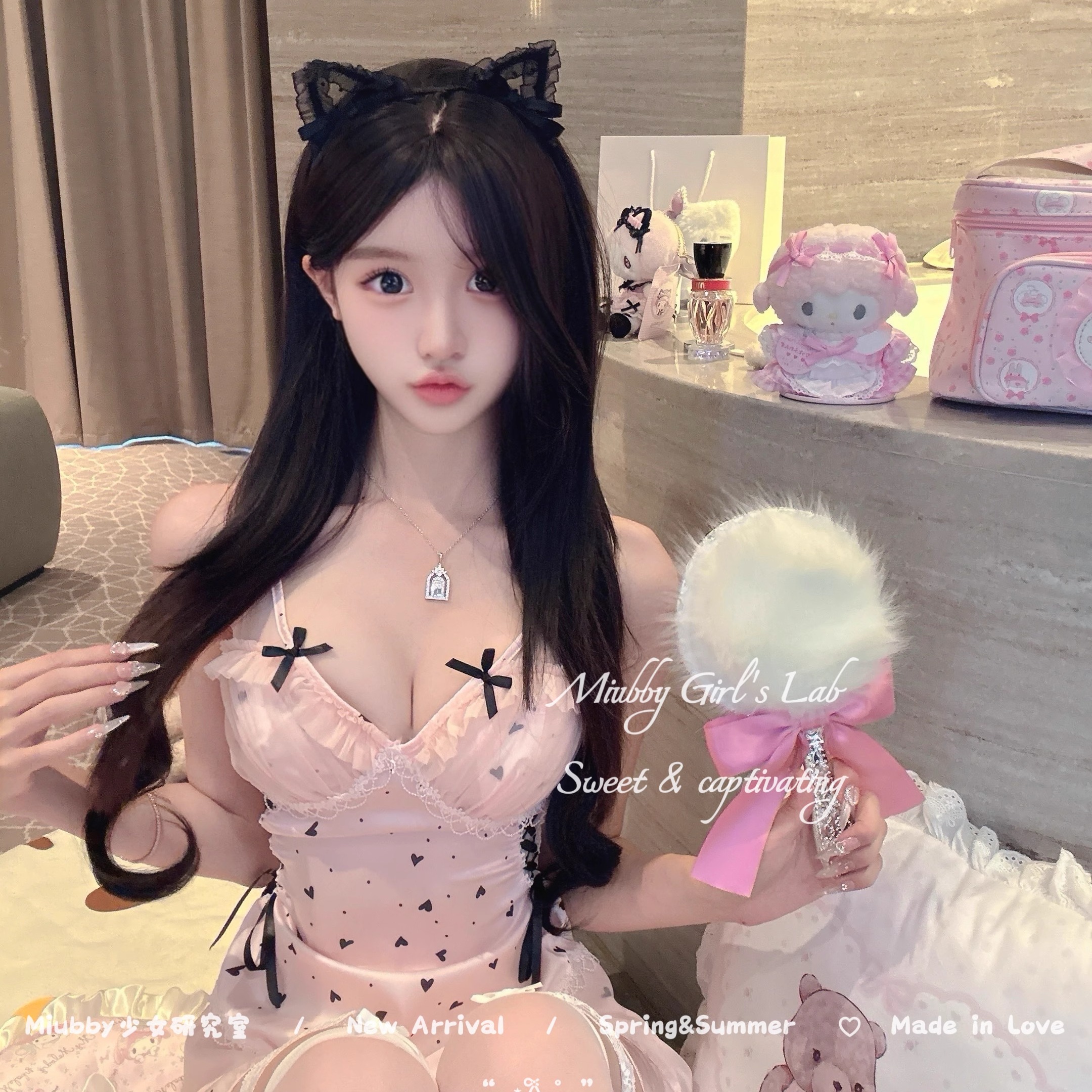 Miubby「冰莓啵啵」法式甜美纯欲爱心波点缎面带胸垫冰丝睡裙显瘦