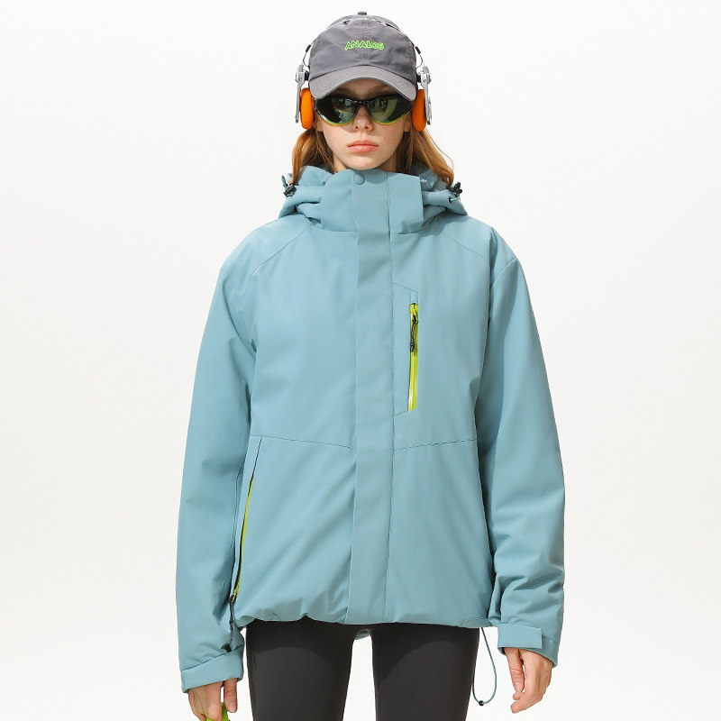 外贸尾单新款2025女外套登山服冲锋衣户外防水防风三合一