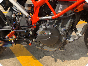 KTM RC390 DUKE390改装升高脚踏 风切 保护盖 离合器总成 上下泵