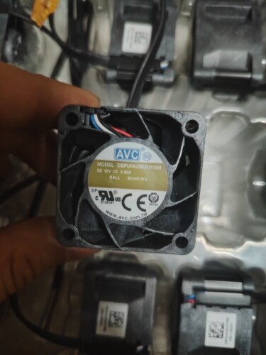 AVC 4028暴力风扇 DBPU0428B2UY088 12V 3.50A 4CM服务器4P PWM