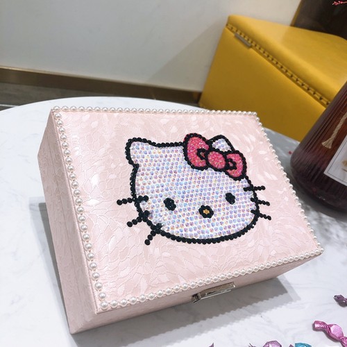 双层粘钻带锁多功能可爱首饰盒