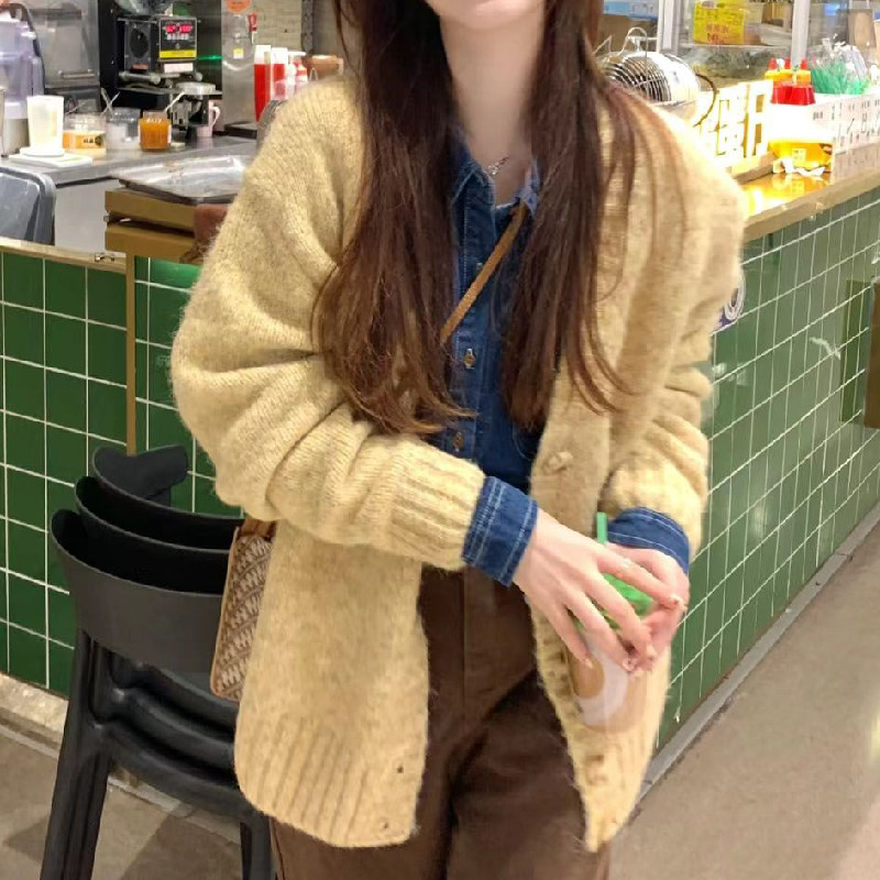 韩系秋冬季厚实毛衣女学生休闲新款慵懒风宽松针织开衫外套女上衣