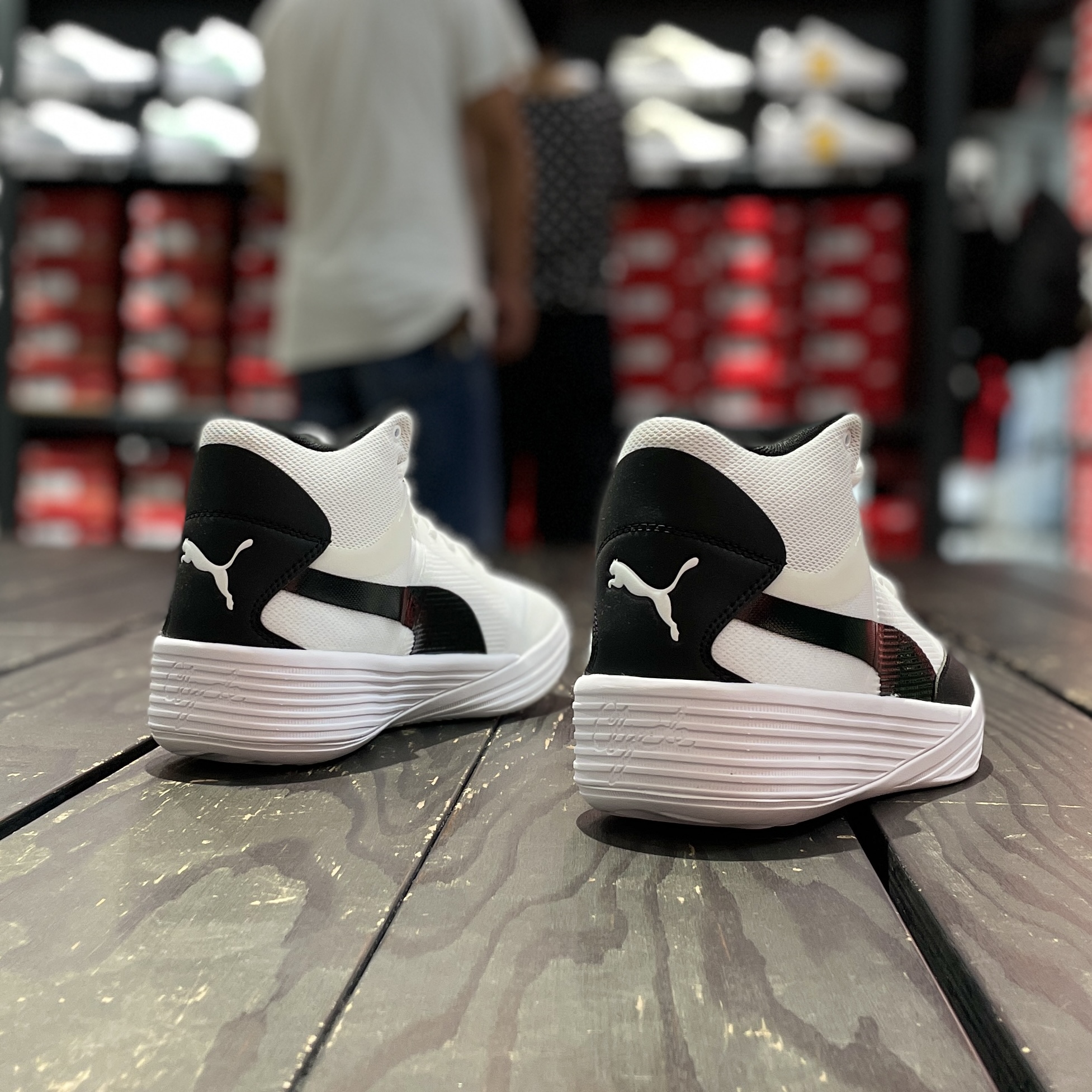 puma彪马 clyde all-pro mid 中帮德安德烈·艾顿篮球鞋 195512