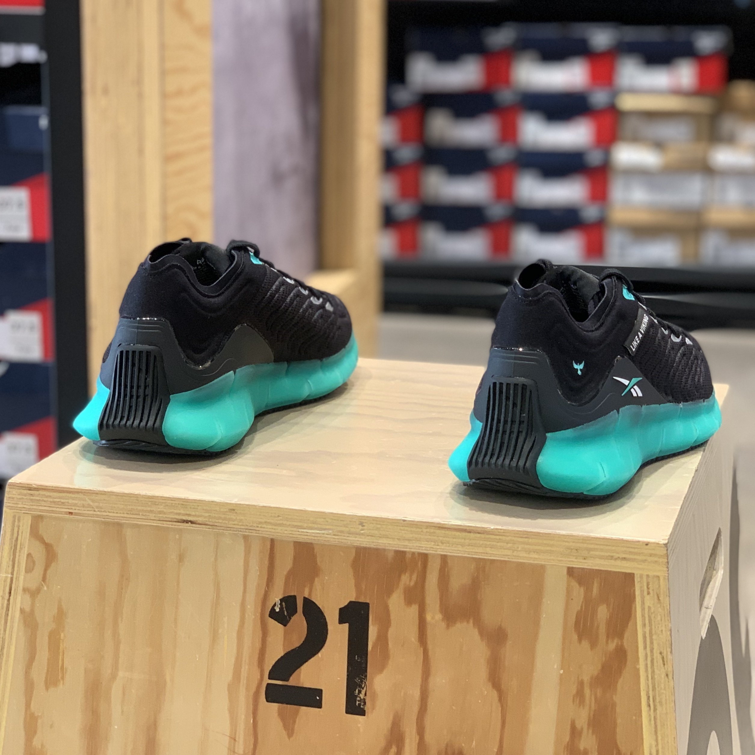 Reebok classic assassins Creed HL Zig Kinetica mens and womens low-top running shoes GZ8458