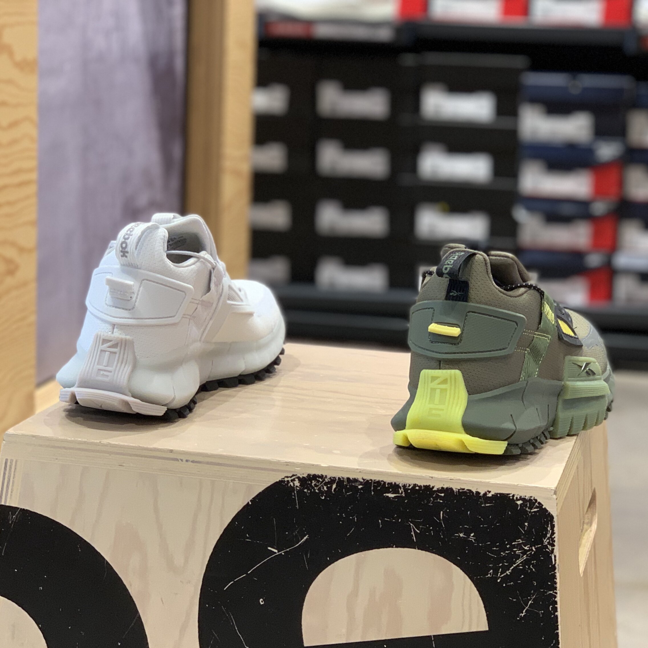 锐步Reebok Zig Kinetica Edge 机能抽绳运 