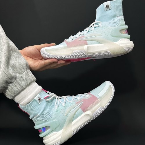 李宁闪击9ULTRA高帮实战篮球鞋