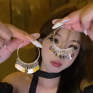 奥特莱斯折扣店撤柜轻奢银色几何亮片流苏圈圈耳圈outlets女配饰