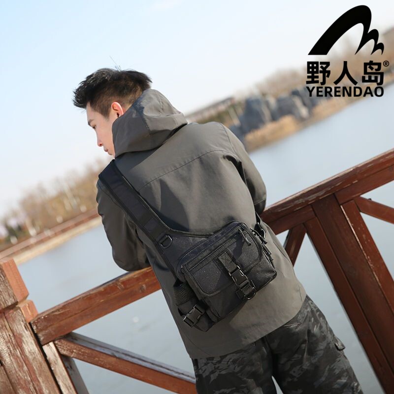 户外战术斜挎包多功能军迷迷彩背包旅行防水大容量单肩包相机包