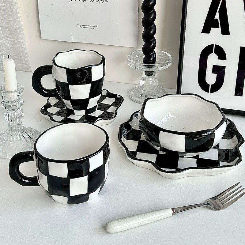 黑白棋盘格早餐一人食餐具高颜值碗碟盘套装陶瓷家用吃饭碗点心盘