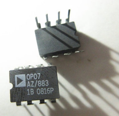 OP07AZ OP07 OP07AZ/883Q CDIP8 陶封运放