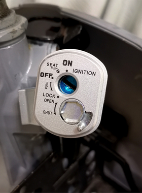 适配本田ZOOMER点火开关Honda AF58油箱座位锁RUCKUS零件NPS50