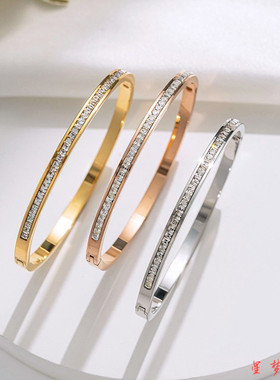 钛钢不掉色满天星方钻手镯女ins新潮小众设计玫瑰金韩国网红手饰