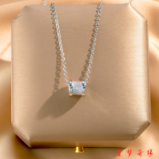 小蛮腰项链女2026年新款18K金锁骨高级感精致小巧细钛钢不掉色