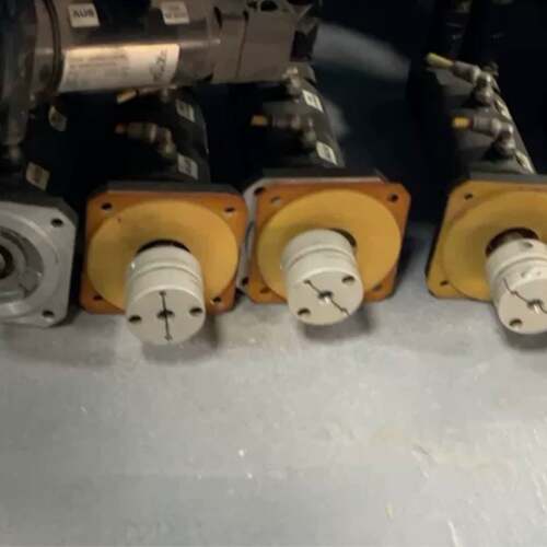 可维修AC-SERVOMOTOR258电机，W258E-0-N
