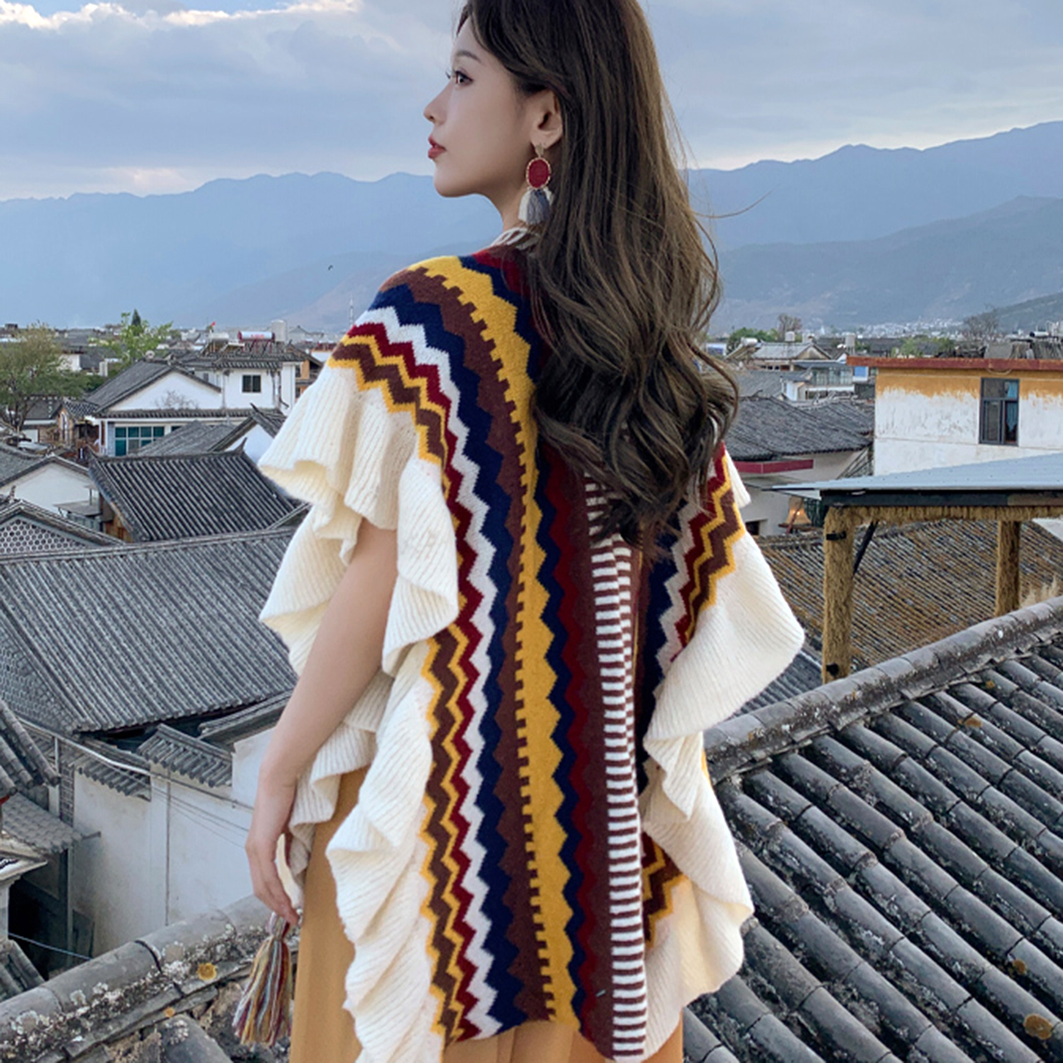 时尚条纹披肩女丽江民族风旅游街拍穿搭新疆斗篷外套外搭披风围巾
