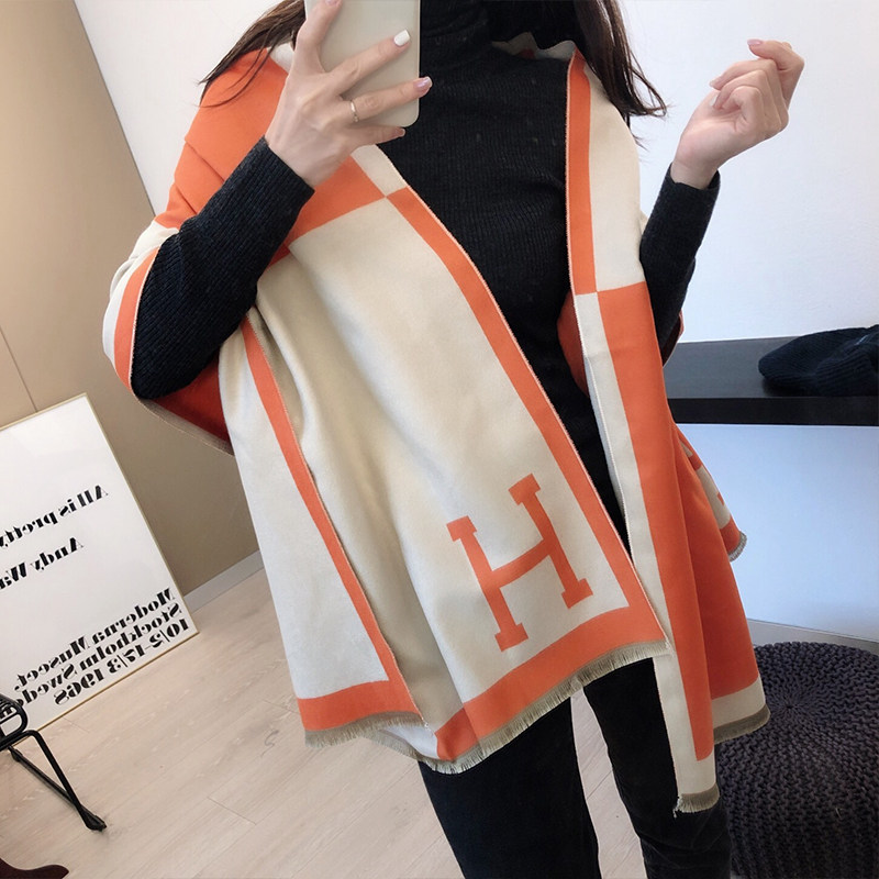 围巾披肩两用女秋冬外搭网红潮韩版百搭高档仿羊绒空调房冬天保暖