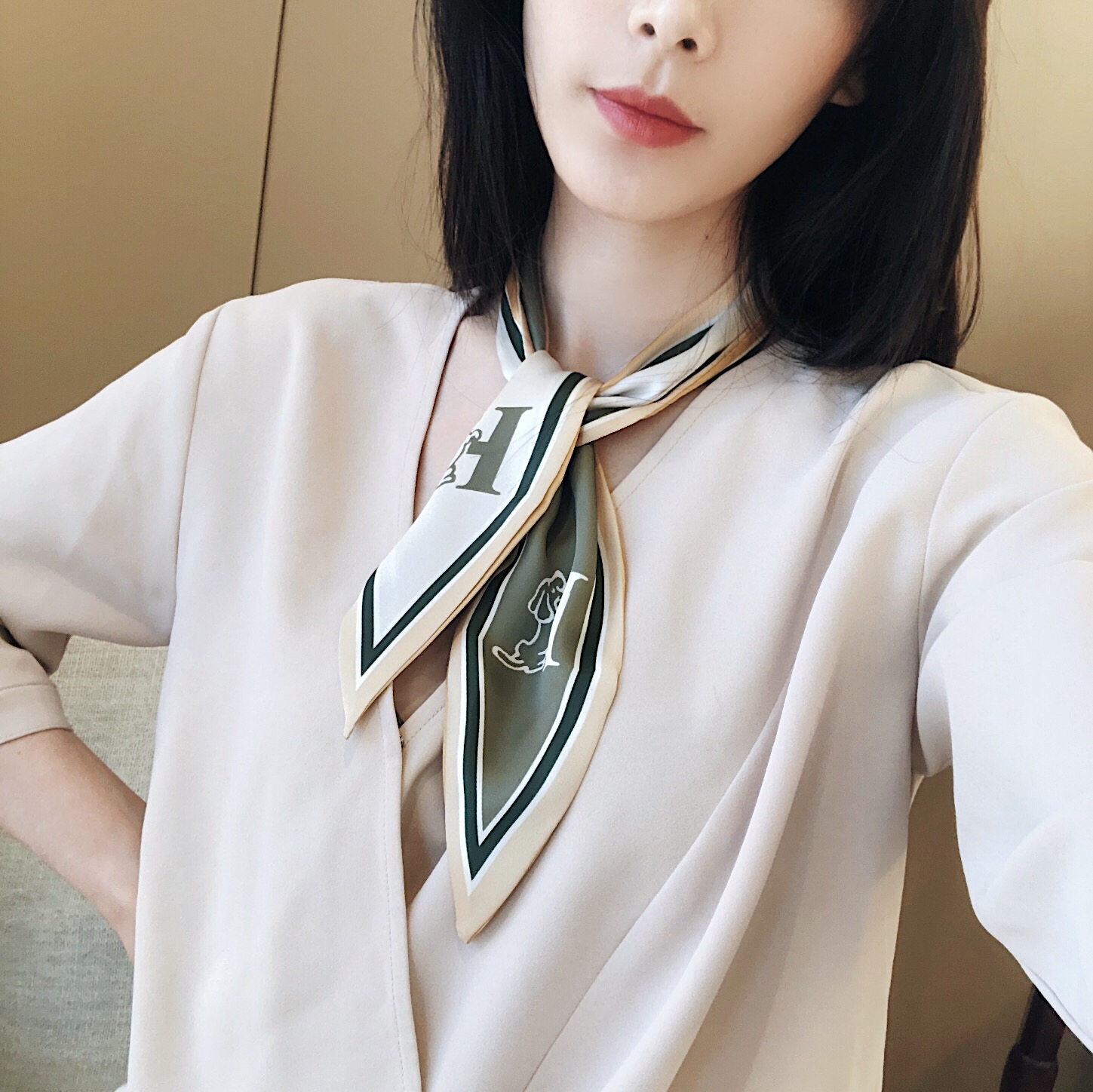 尖角春秋细窄长条ins绑包丝巾