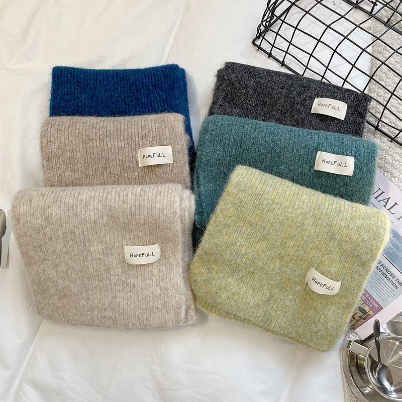 卖围巾的小女孩韩版保暖毛线围巾