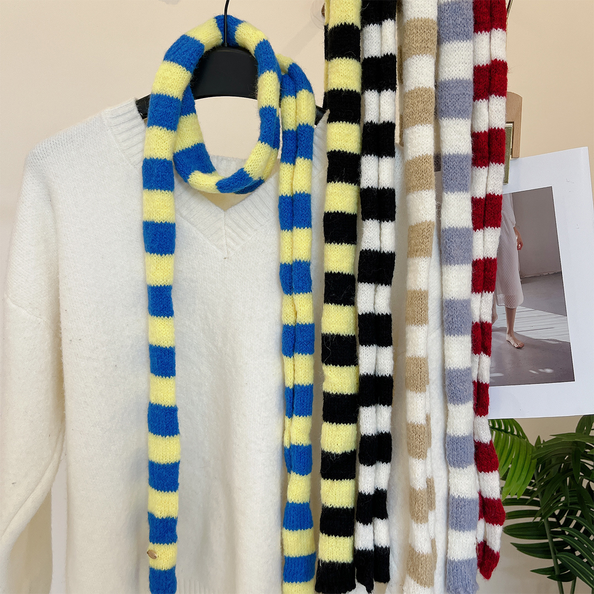 韩系条纹细窄长款围巾女秋冬季辣妹凹造型y2k窄版装饰细长条围脖