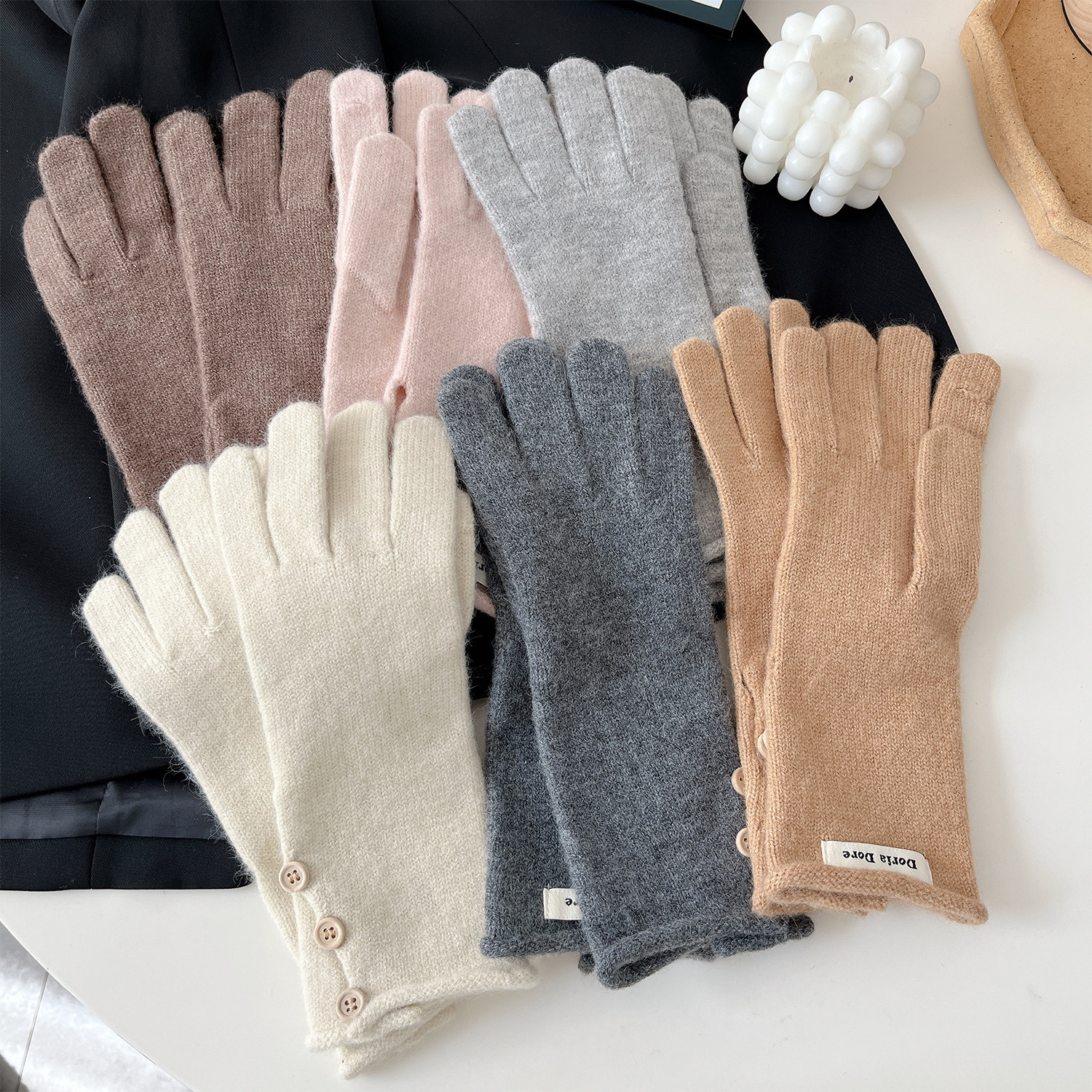 新款纽扣设计感百搭针织保暖保暖手套秋冬季女时尚感骑行防风护手,服饰配件/皮带/帽子/围巾,手套,淘宝优惠券,粉丝福利购,淘宝优惠卷