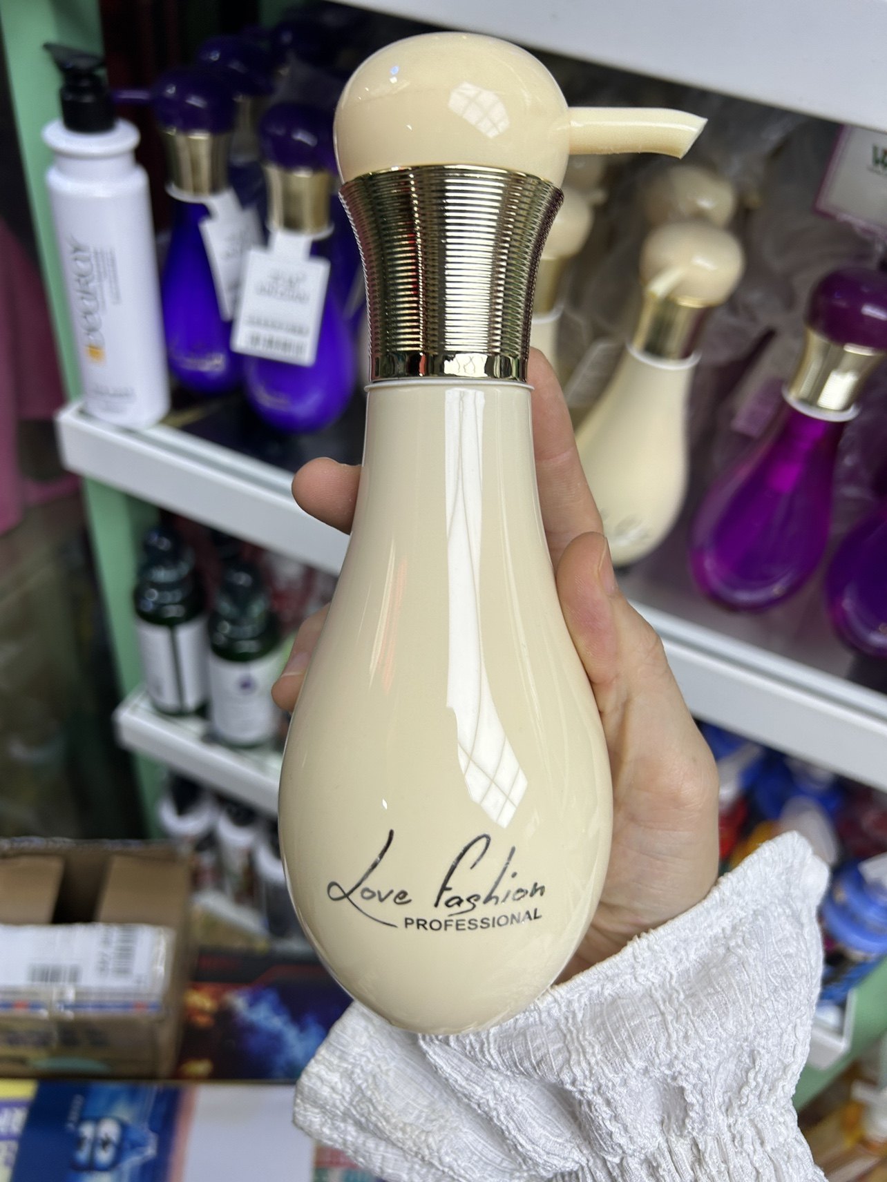 芯钻动感造型保湿补水修复烫染头发专用弹力弹簧素弹力素卷发,美发护发/假发,定型喷雾,淘宝优惠券,粉丝福利购,淘宝优惠卷