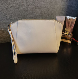 四件包邮 出口尾货 淡粉大容量PU带护腕拉链化妆包洗漱包收纳包