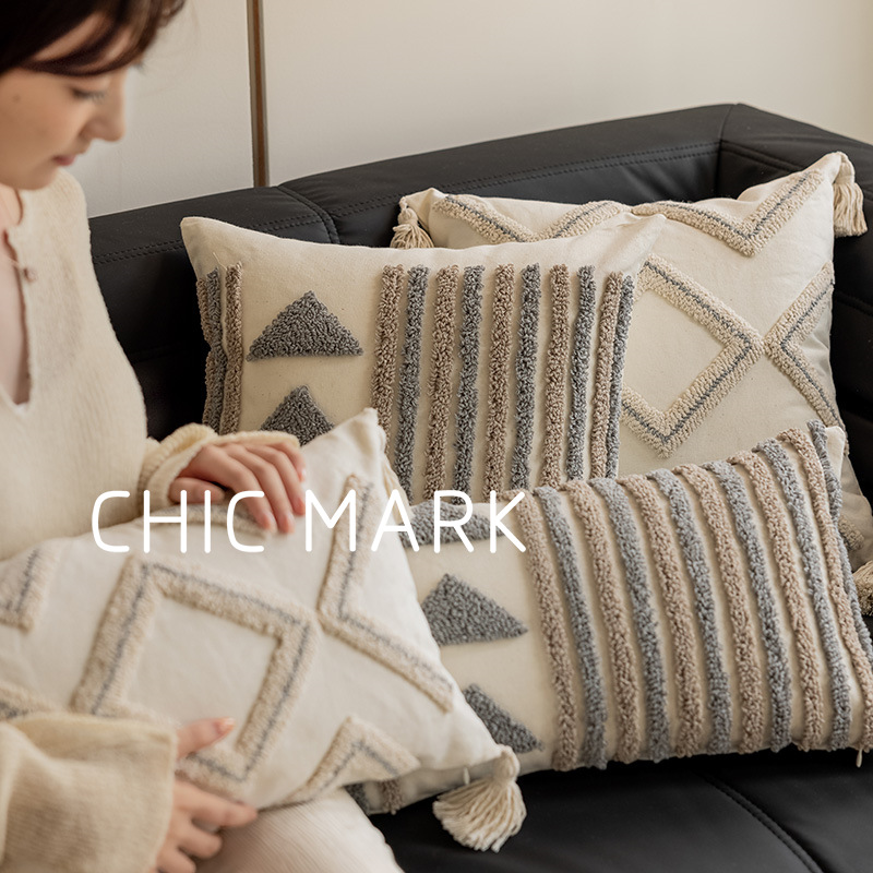 北欧绣花沙发抱枕套波西米亚风几何圈绒靠垫沙发客厅民宿靠背腰枕