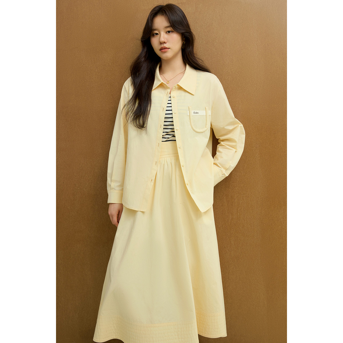 独束大码松弛通勤衬衫2025春装上衣慵懒穿搭显瘦衬衣外套女