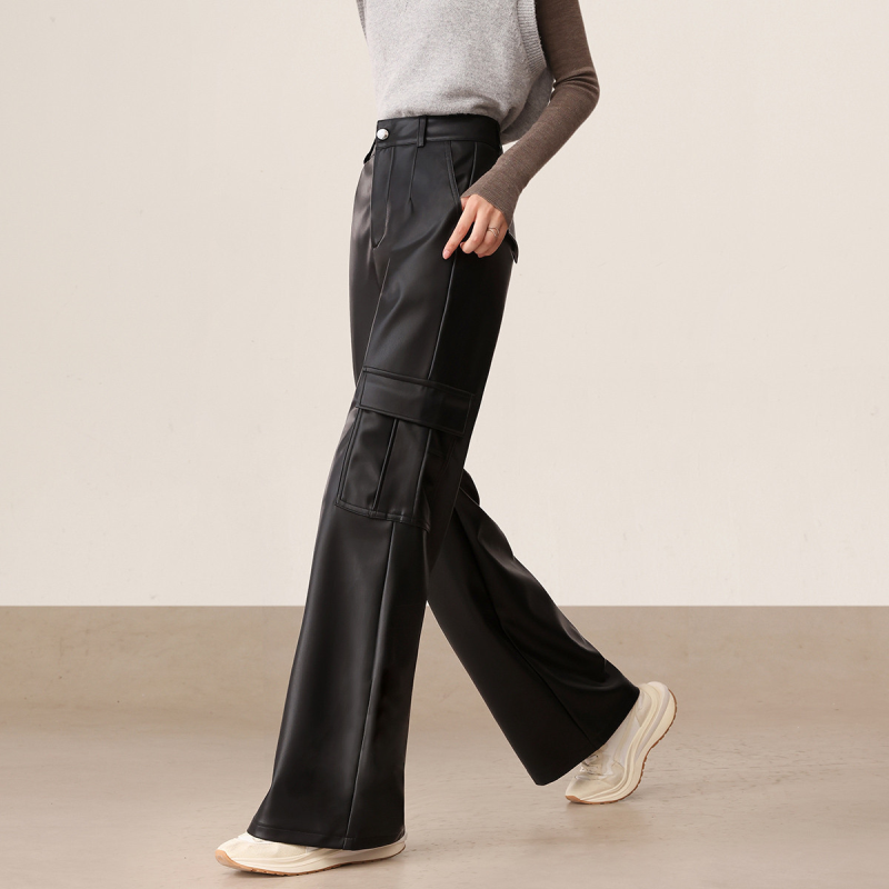 嬉皮少女酷帅工装风皮裤冬季款磨砂皮PU薄绒喇叭牛仔裤女