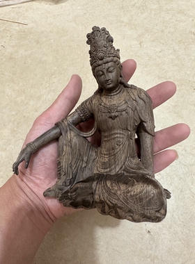 沉香木雕自在观音实木观自在菩萨摆件家用供奉佛像客厅书房工艺品