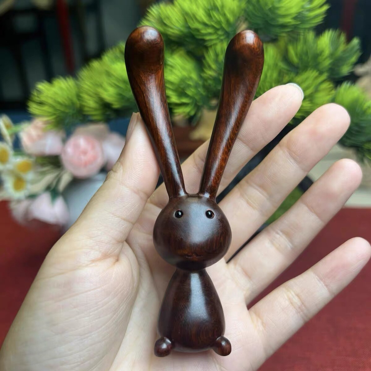 天然紫檀木长耳朵兔子眼部按摩鼻子按摩下颌线改善黑眼圈眼袋礼物