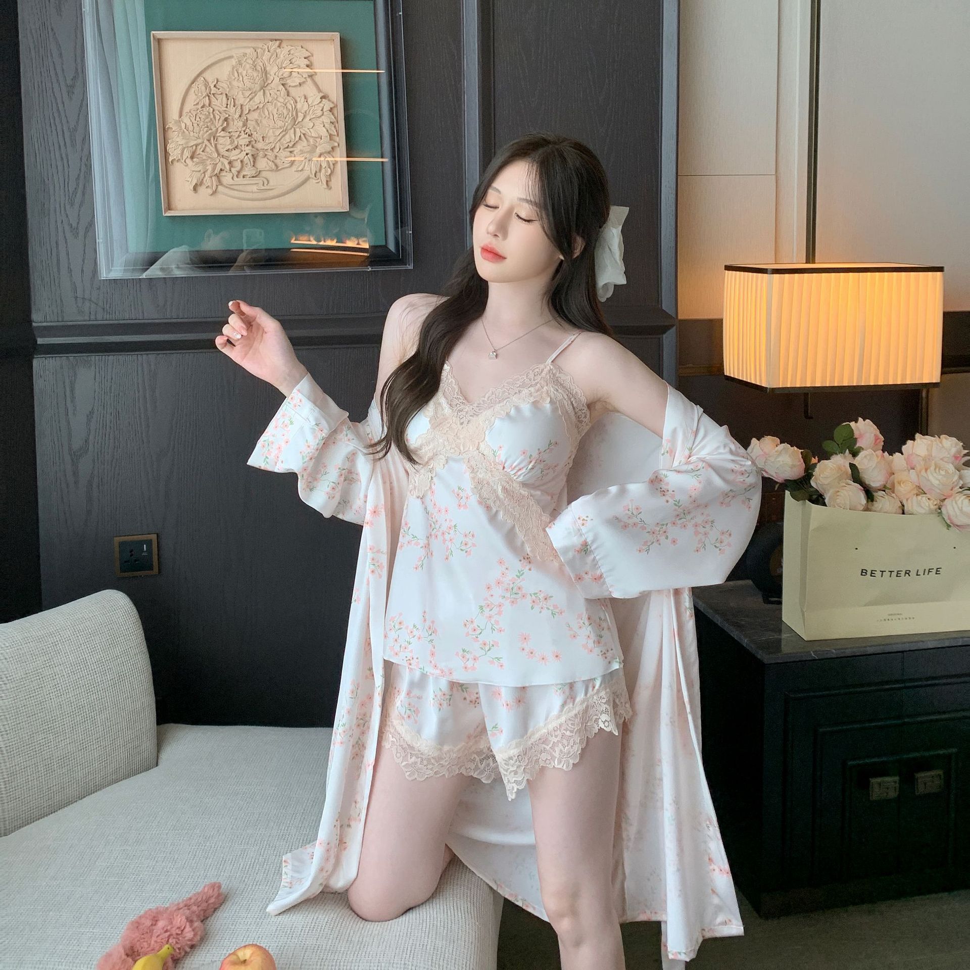 性感睡衣女冰丝吊带短裤三件套纯欲带胸垫网红黄袍网红爆款家居服