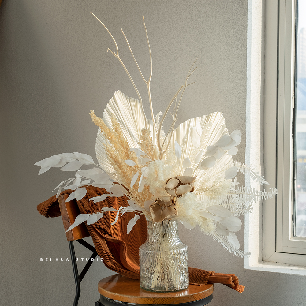 白色花材婚礼永生花拍摄摆件ins