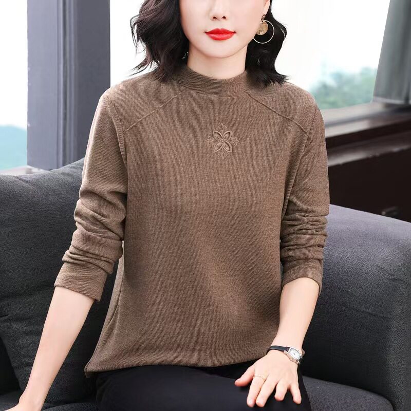 新款刺绣德绒打底衫2025年圆中老年女装