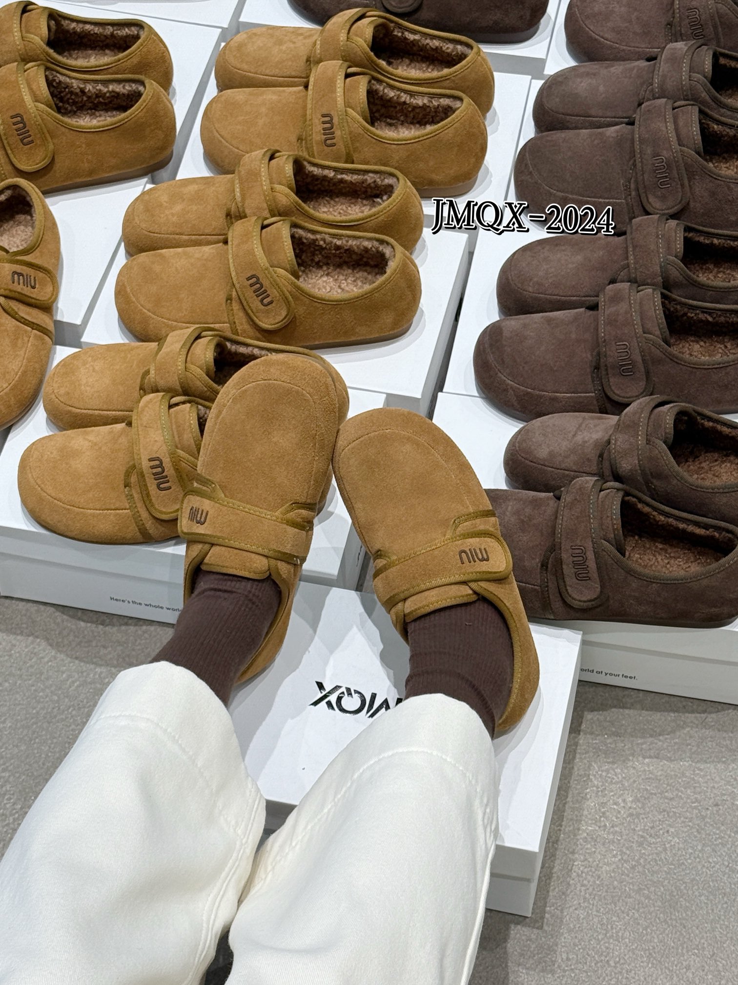 超柔软2025秋冬新款真皮平底加绒勃肯鞋豆豆鞋舒适毛毛鞋雪地靴女