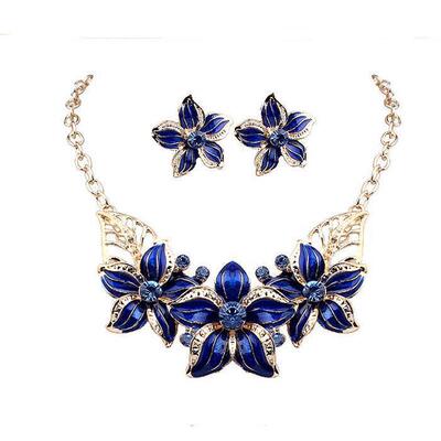 2023 New Arrival Fashion Women Rhinestone Flower Statement P