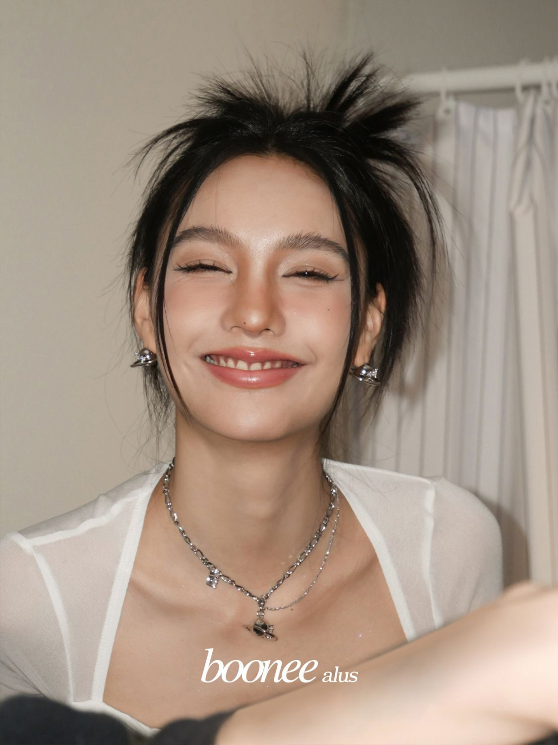 星轨系列小众设计项链高级感辣妹甜酷土星choker锁骨颈链情侣款
