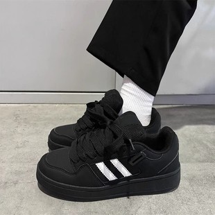 黑色加绒德训女鞋秋季2025新款百搭板鞋chic休闲百搭增高运动鞋女