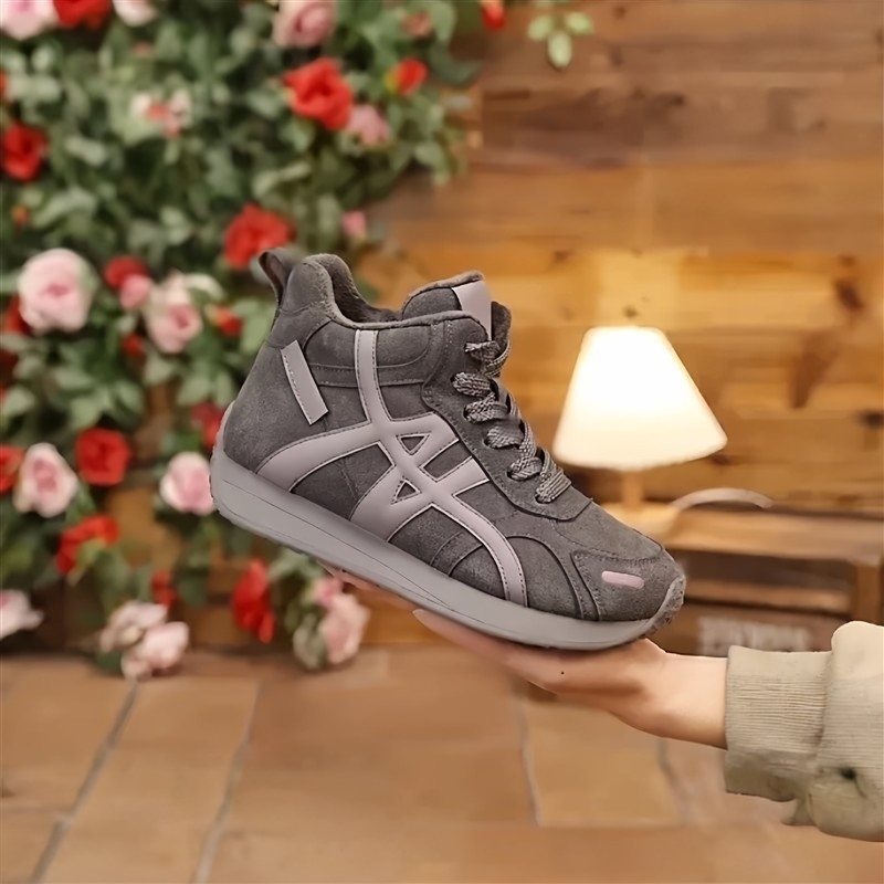 2025年冬季新款棉鞋女鞋保暖加绒运动时尚休闲鞋防滑舒适高帮鞋女