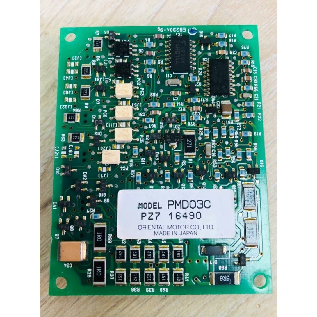 议价；PMD03C  东方VEXTA 驱动器，拆机件，成色漂亮，测