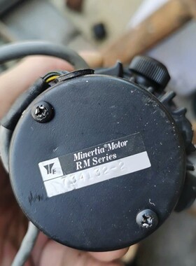 议价；734132-2 （300W）  安川伺服电机，拆机件，成色