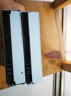 Iomega Z100SI 100M SCSI  DRIVE 50针SCSI ZIP驱动器