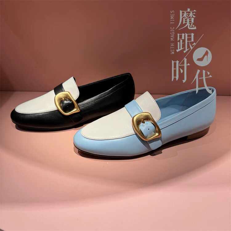 STELLA LUNA 2024春夏 BRASS TACKS金属扣饰拼色乐福女鞋SL124021