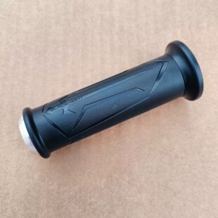 适用赛鸽黑骑士B2/B3PLUS/B5/E10电动车手把胶A10Z10左边防滑把套