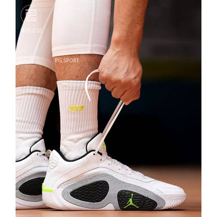 Nike/耐克Jordan塔图姆Zoom男子低帮缓震实战训练篮球FJ6458-100