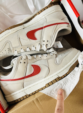 Nike Dunk Next Nature 低帮 板鞋女子新年麂皮灰红DD1873 DO9457