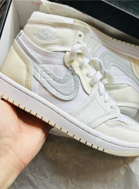 JORDANaj1复古白蓝黄高帮篮球鞋