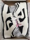 Dunk 女款 CNY新年款 Nike 舒适贴合 板鞋 黑白IF3944 001